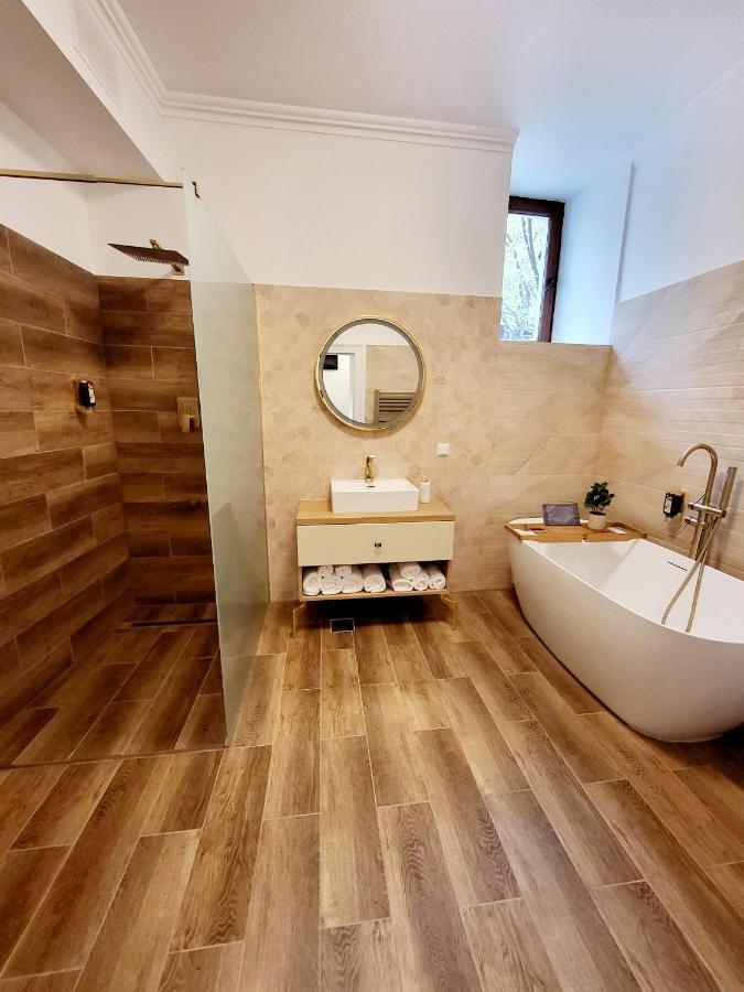 Sboldtown By Holztreppe Apartman Brassó Kültér fotó